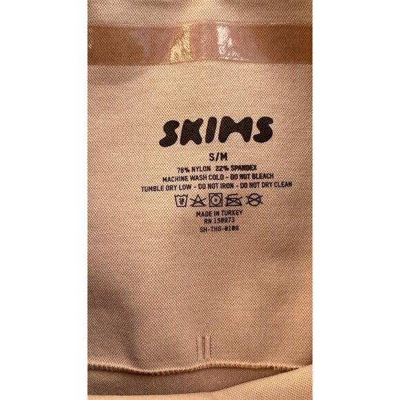 SKIMS Kim Kardashian Core Control Thong Brown Size S/M SH-THG-0108 NWOT - Picture 3 of 8